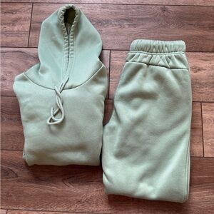 Sage Green Activewear Jogger & Sweatshirt Set